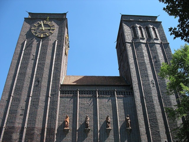 09 Clock_tower,_Pfarrkirche_St._Anton,_Augsburg (1)
