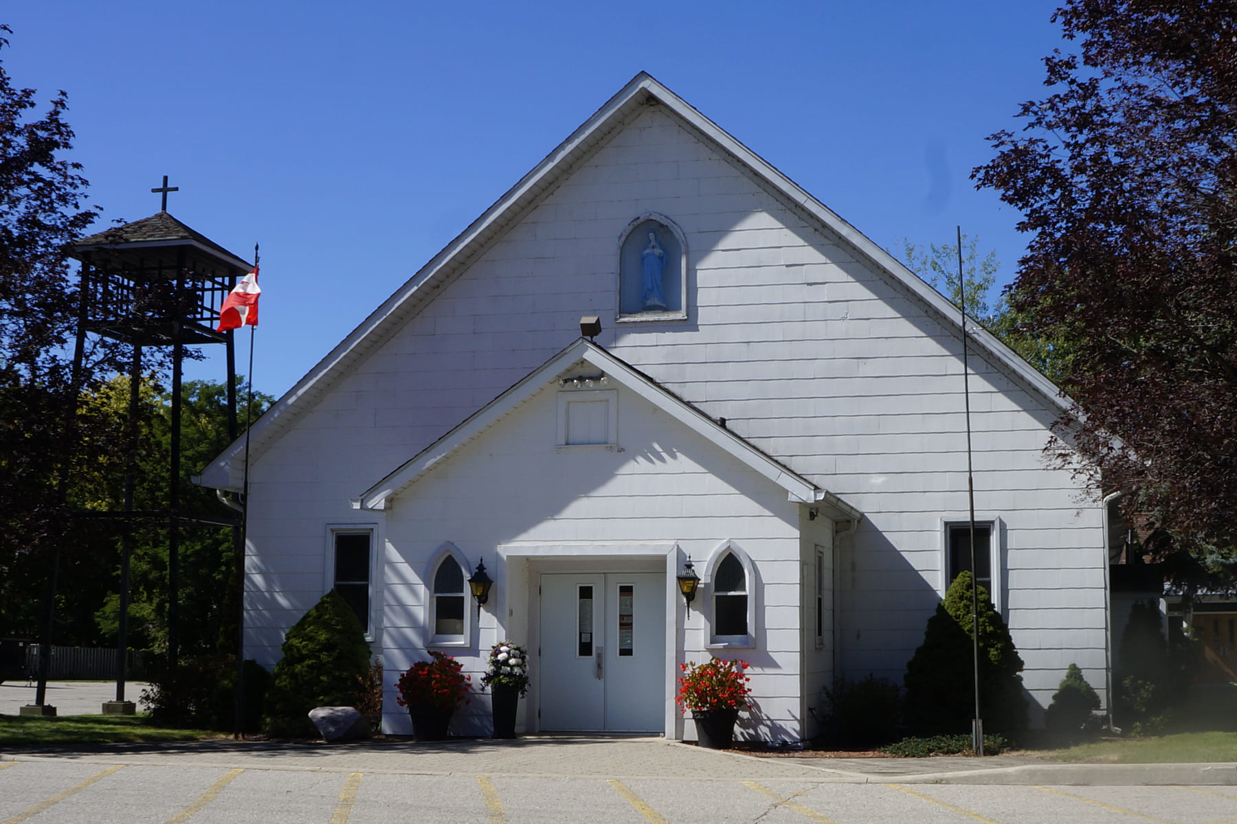 12 Immaculate_Heart_Of_Mary_Church_-_Grand_Bend,_ON